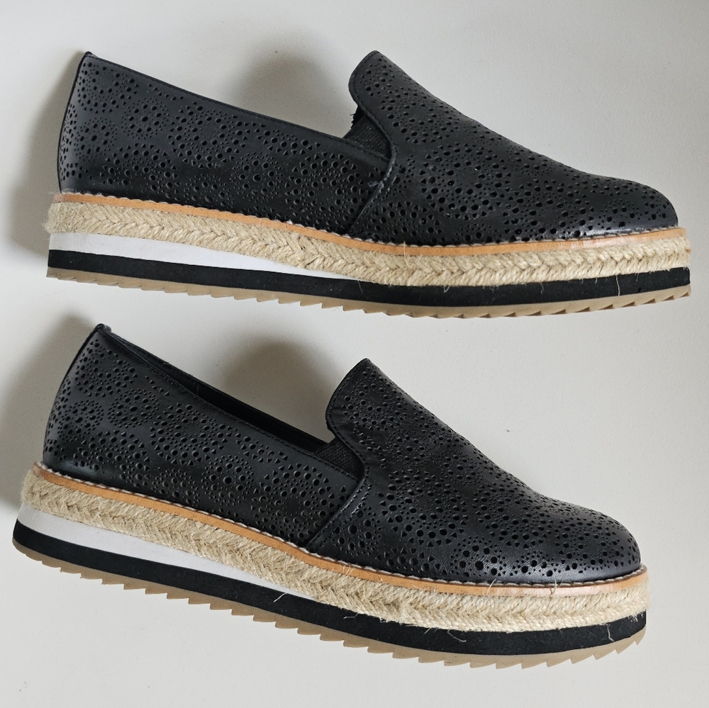 ☆ CROWN VINTAGE Bina Black Perforated Slip Ons